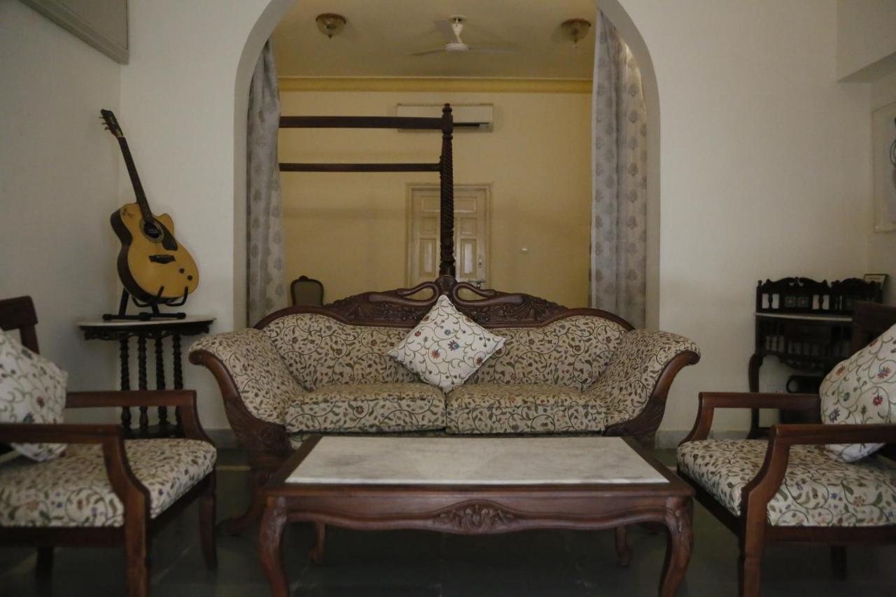 אודייפור Jai Villa Homestay מראה חיצוני תמונה
