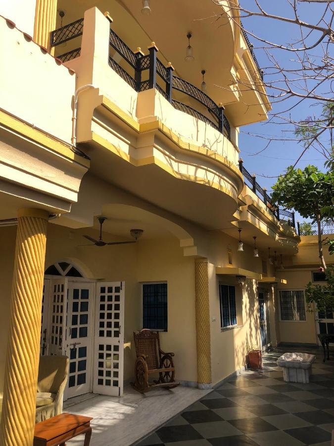 אודייפור Jai Villa Homestay מראה חיצוני תמונה