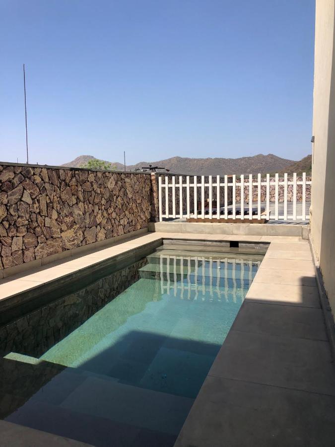אודייפור Jai Villa Homestay מראה חיצוני תמונה