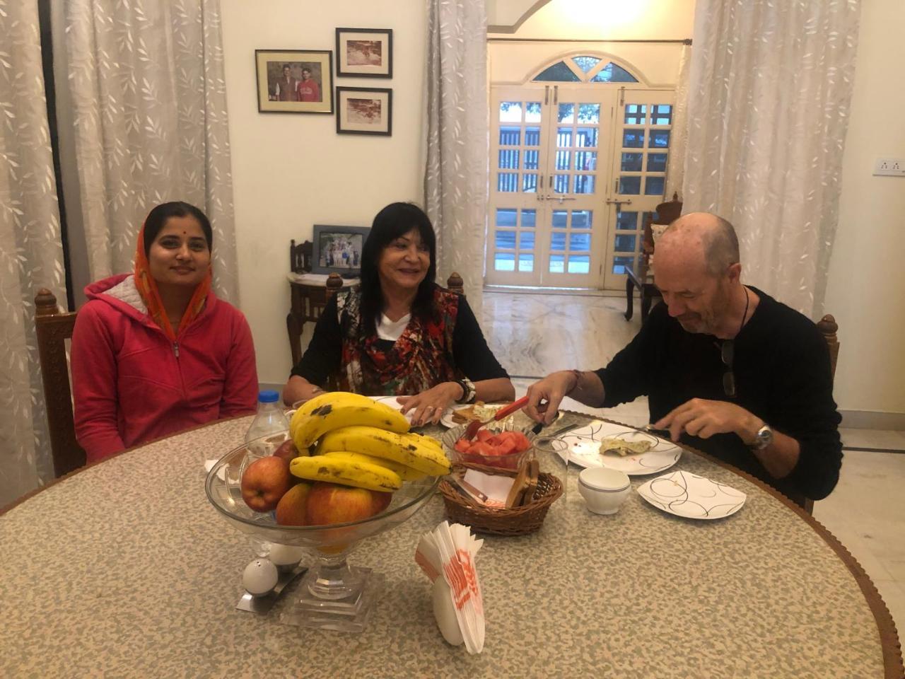 אודייפור Jai Villa Homestay מראה חיצוני תמונה
